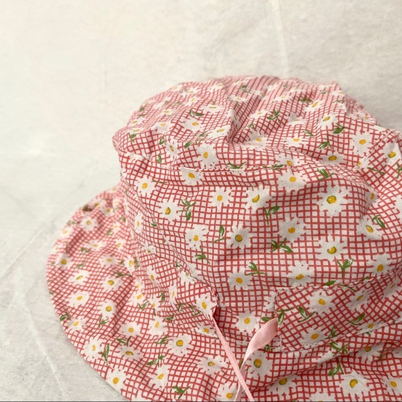 Red White and Floral Girls Hat w/ adjustable size - Picture 3 of 8